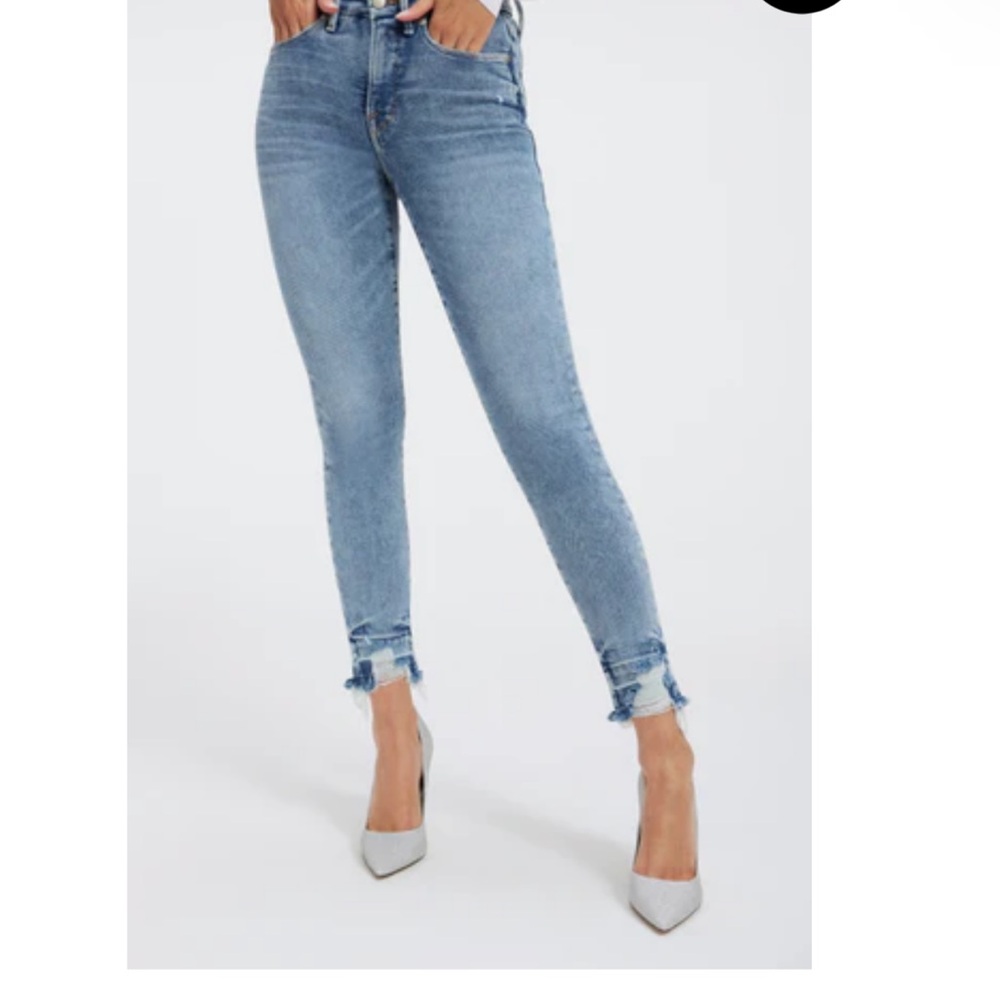 Good American cigarette good legs jeans